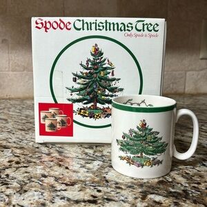 Spode Christmas Tree mug set
